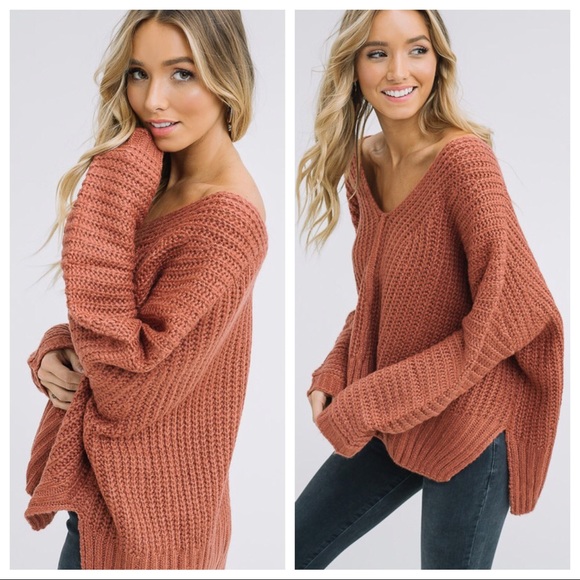 Destini Oversized V-Neck Pullover Sweater - Picture 2 of 4